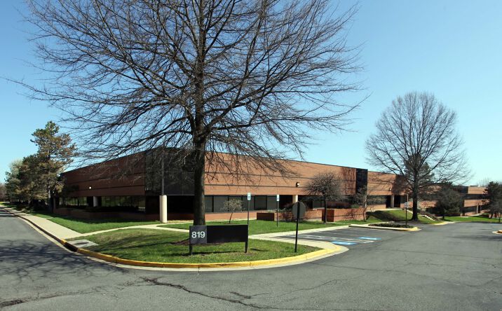 Pictures of Office, Industrial property located at 801 Brightseat Rd, Hyattsville, MD 20785 for lease - image #1