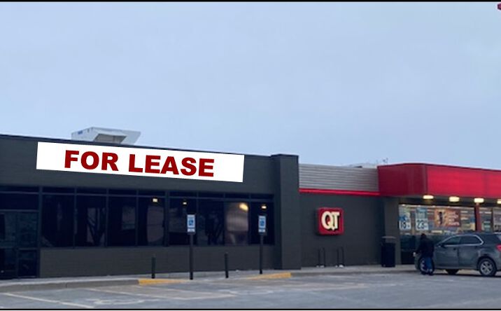 Pictures of Retail property located at 4801 NE 14th St, Des Moines, IA 50313 for lease - image #1