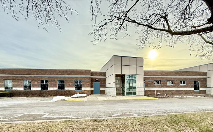 Pictures of Office property located at 4700 N Springboro Pike, Moraine, OH 45439 for lease - image #1