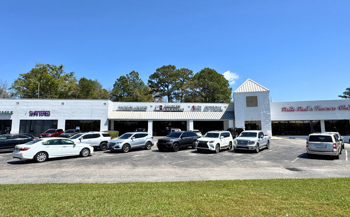 Pictures of Retail, Office property located at 27900 N Main St, Daphne, AL 36526 for lease - image #1