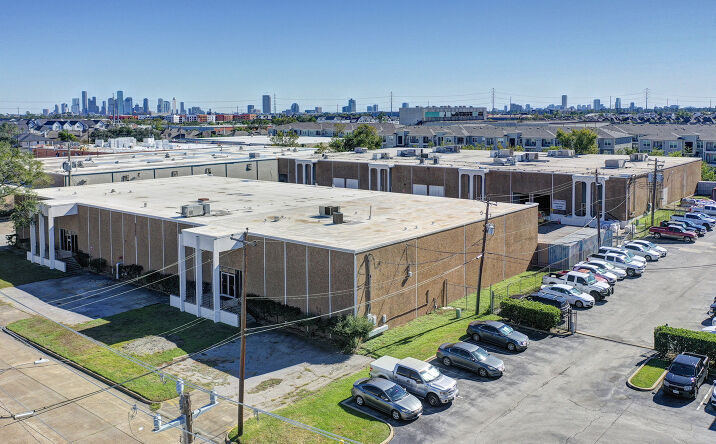 Pictures of Industrial property located at 6855 Wynnwood Ln, Houston, TX 77008 for lease - image #1
