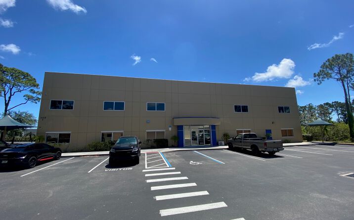 Pictures of Office property located at 3125 Skyway Circle, Melbourne, FL 32934 for lease - image #1