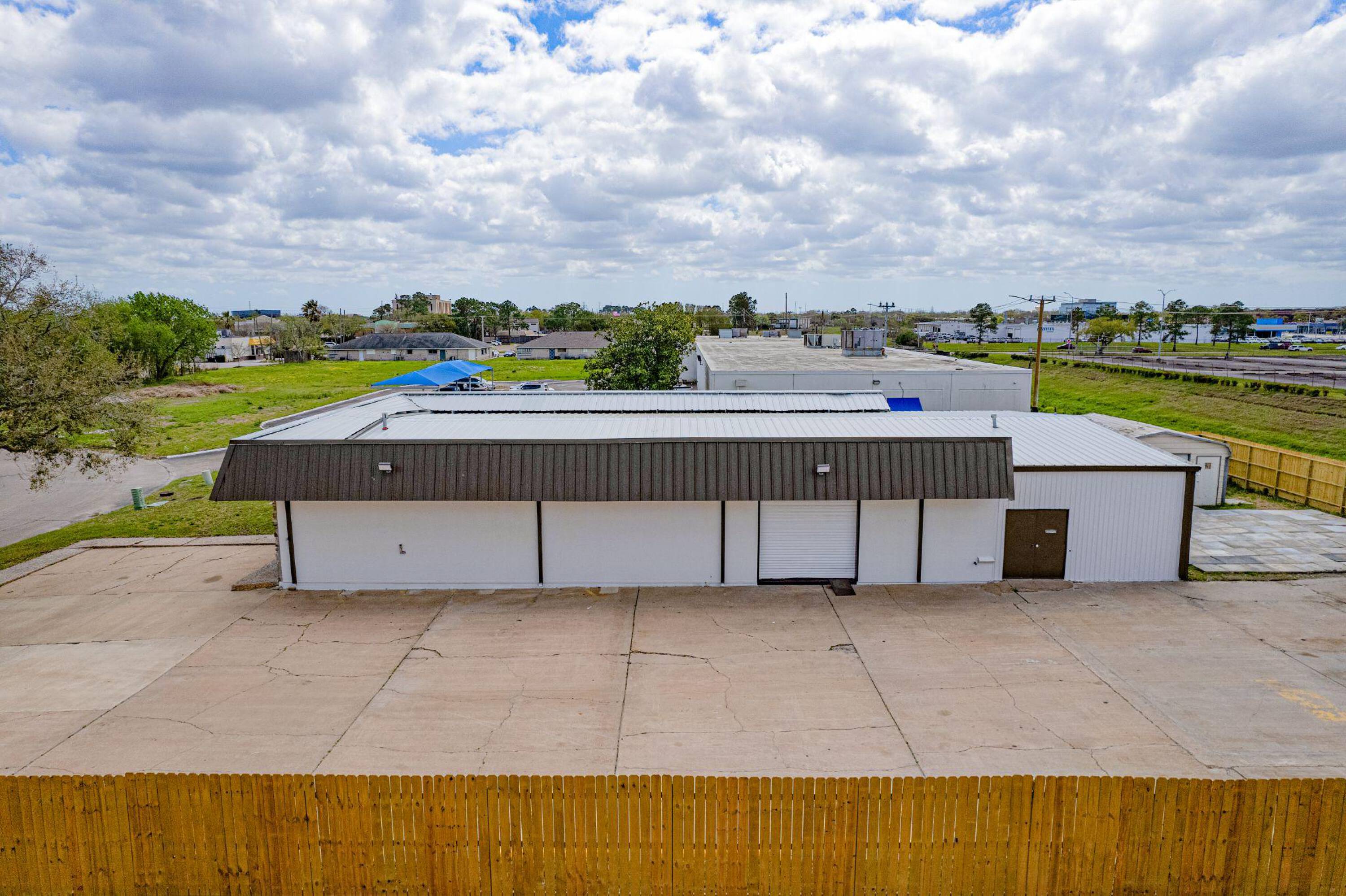 OFFICE/FLEX SPACE FOR LEASE