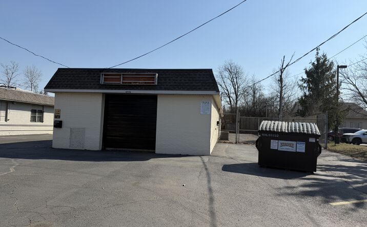 Pictures of Industrial property located at 4596 Indianola Ave, Columbus, OH 43214 for lease - image #1