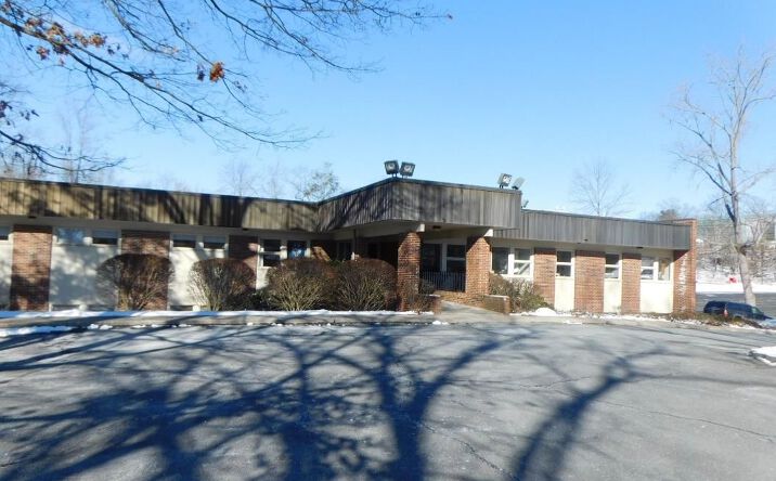 Pictures of Office property located at 714 Chase Pkwy, Waterbury, CT 06708 for lease - image #1