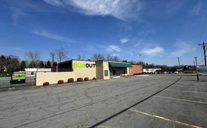 Pictures of Office, Industrial, Special Purpose property located at 3831 Reynolda Rd, Winston-Salem, NC 27106 for lease - image #1