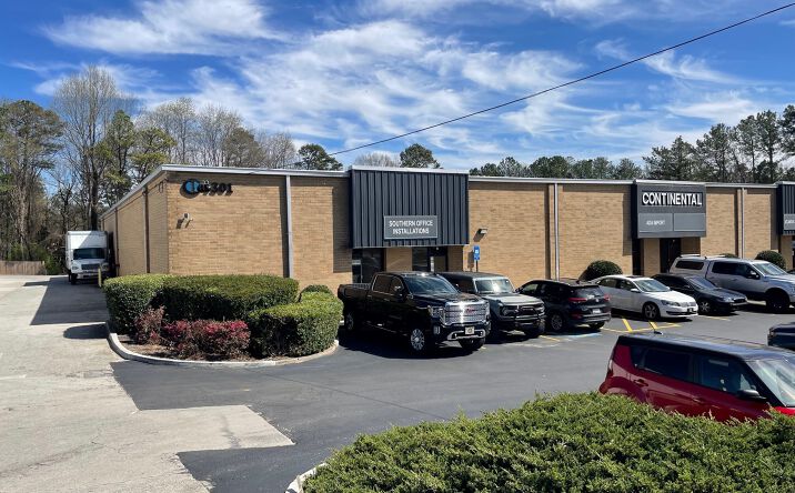 Pictures of Industrial property located at 4301 Pleasantdale Rd, Doraville, GA 30340 for lease - image #1