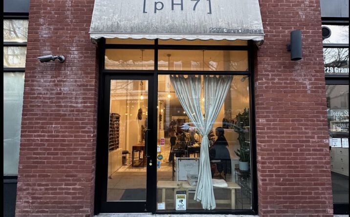 Pictures of Retail property located at 227 Grand St, Brooklyn, NY 11211 for lease - image #1