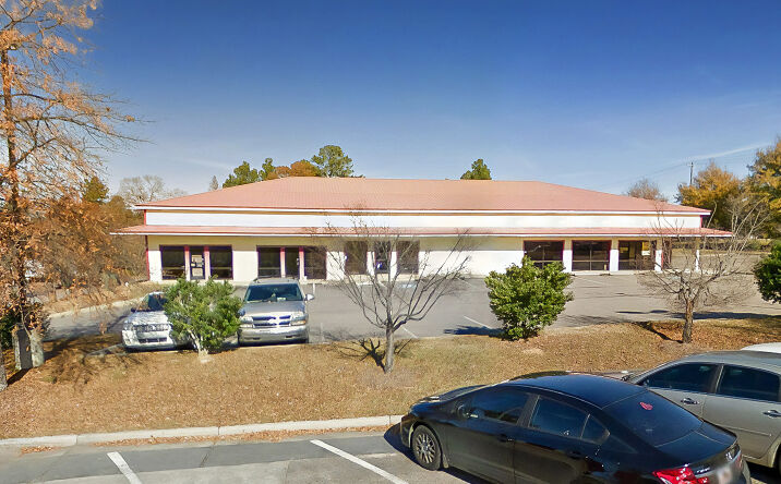 Pictures of Retail property located at 1163 York St NE, Aiken, SC 29801 for lease - image #1