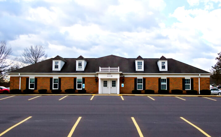 Pictures of Office property located at 6559 Wilson Mills Rd, Cleveland, OH 44143 for lease - image #1