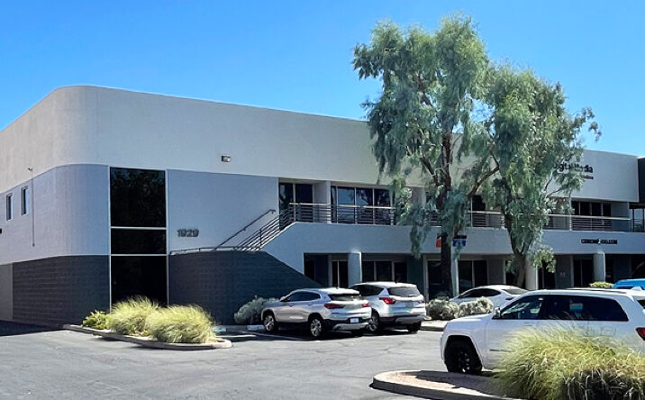Pictures of Office, Industrial, Special Purpose property located at 1929 W Lone Cactus Dr, Phoenix, AZ 85027 for lease - image #1