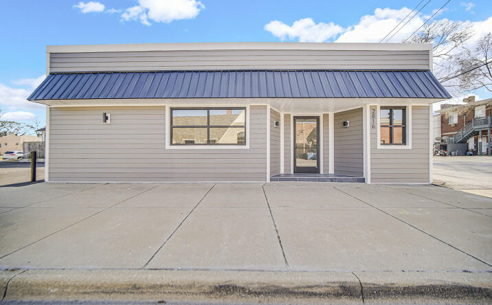 Pictures of Office, Retail property located at 2816 Martha Street, Hammond, IN 46323 for lease - image #1