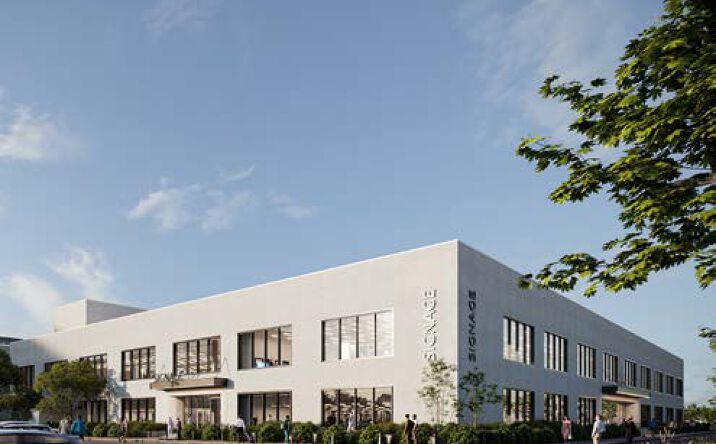 Pictures of Office property located at 1701 Sunrise Hwy, Bay Shore, NY 11706 for lease - image #1