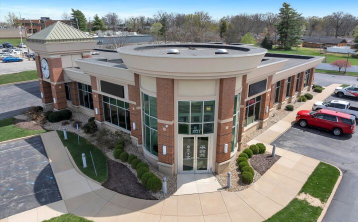 Pictures of Retail property located at 5721 S Lindbergh Blvd, St. Louis, MO 63123 for lease - image #1