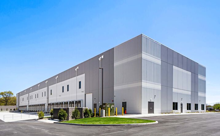 Pictures of Industrial property located at 4865 Veterans Memorial Hwy, Holbrook, NY 11741 for lease - image #1