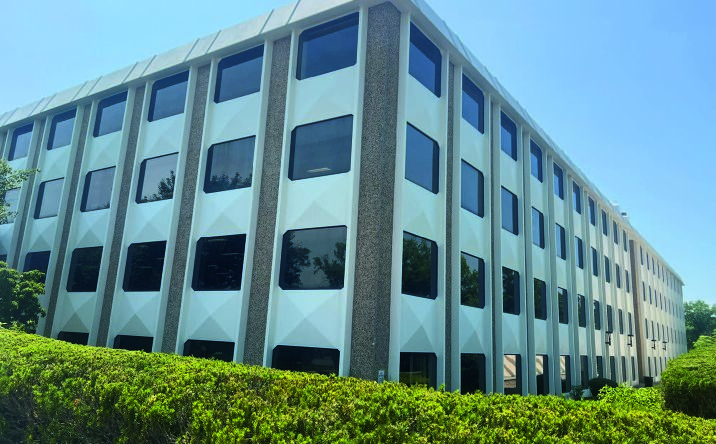 Pictures of Office property located at 2 Huntington Quadrangle, Melville, NY 11747 for lease - image #1