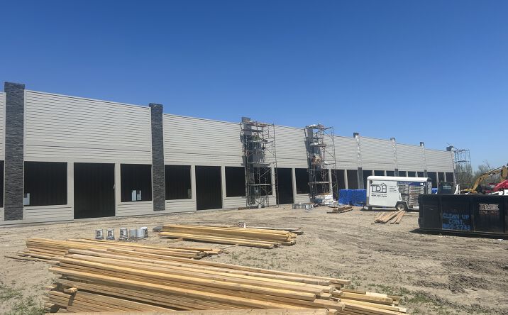 Pictures of Retail, Office, Special Purpose property located at 26404 W Center Rd, Waterloo, NE 68069 for lease - image #1