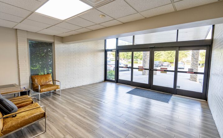 Pictures of Office property located at 560 W Main St, Lewisville, TX 75057 for lease - image #1