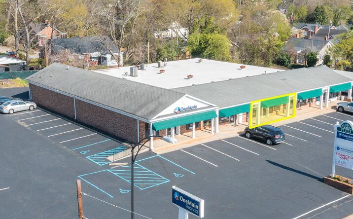 Pictures of Retail property located at 1108 N Main St, Anderson, SC 29621 for lease - image #1