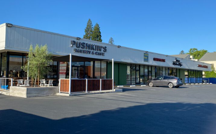 Pictures of Retail property located at 2920 Arden Way, Sacramento, CA 95825 for lease - image #1