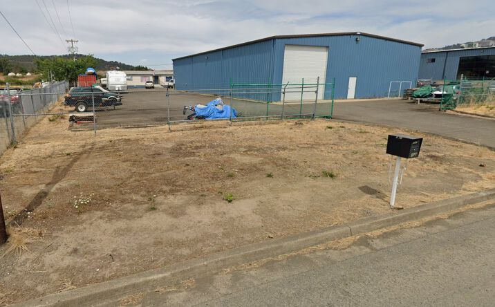 Pictures of Industrial property located at 1690 Austin Rd, Roseburg, OR 97471 for lease - image #1