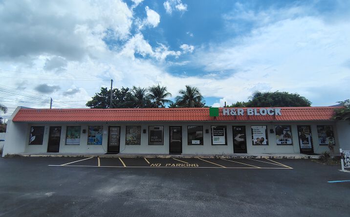 Pictures of Retail, Office property located at 808 E Coast Ave, Lantana, FL 33462 for lease - image #1
