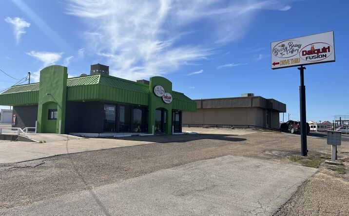 Pictures of Retail property located at 1717 S Valley Mills Dr, Waco, TX 76711 for lease - image #1