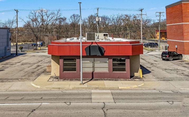 Pictures of Retail, Restaurant property located at 23780 Michigan Ave, Dearborn, MI 48124 for lease - image #1
