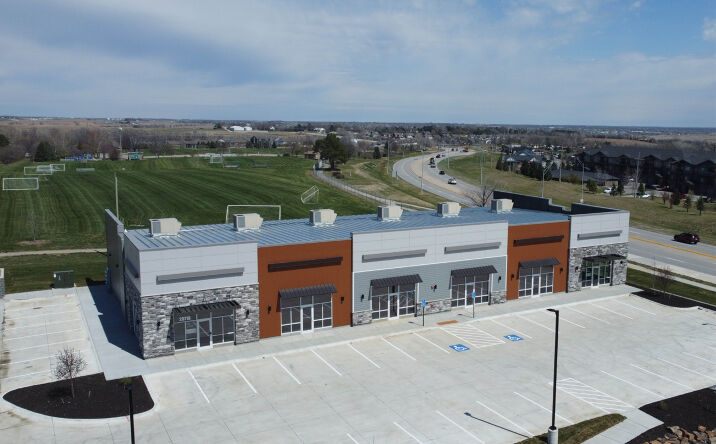 Pictures of Retail, Office property located at 20710 Schofield Dr, Omaha, NE 68136 for lease - image #1