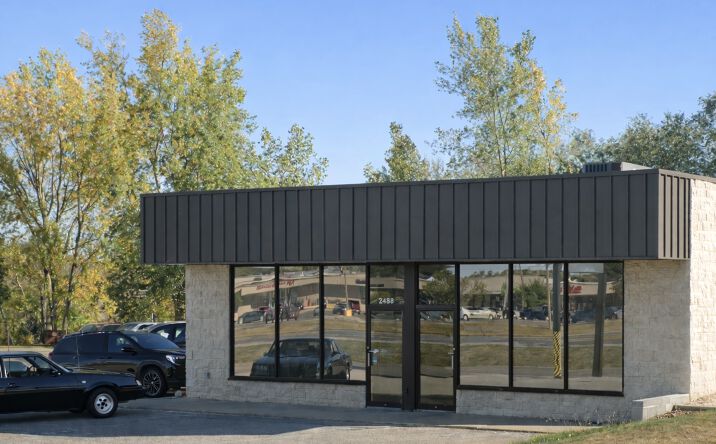 Pictures of Retail, Office, Special Purpose property located at 2471 4th St SW, Mason City, IA 50401 for lease - image #1