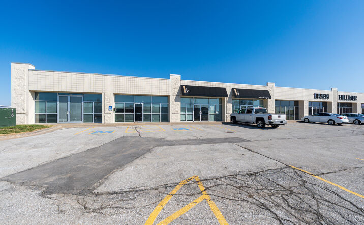 Pictures of Office, Industrial property located at 13748 F St, Omaha, NE 68137 for sales - image #1