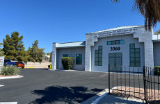 10243582