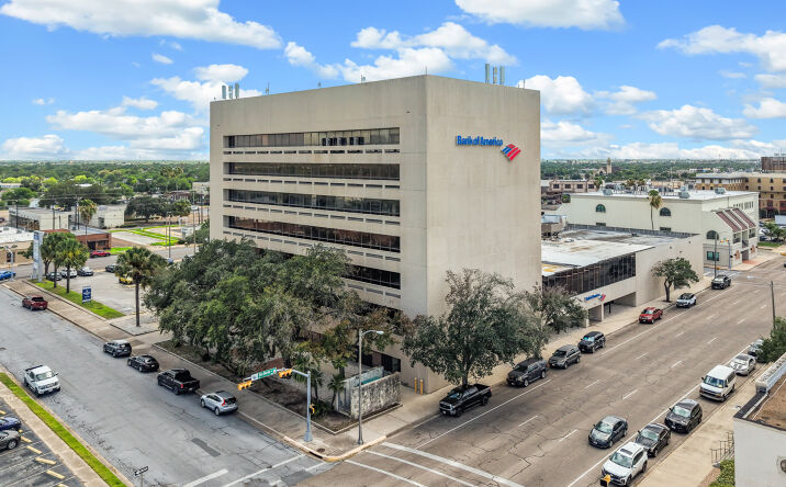 Pictures of Office property located at 222 E Van Buren Ave, Harlingen, TX 78550 for lease - image #1