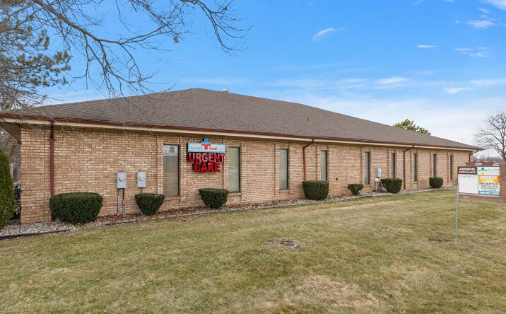 Pictures of Office property located at 30101 Hoover Rd, Warren, MI 48093 for lease - image #1