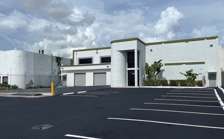 Pictures of Industrial property located at 7045 NW 46th St, Miami, FL 33166 for lease - image #1