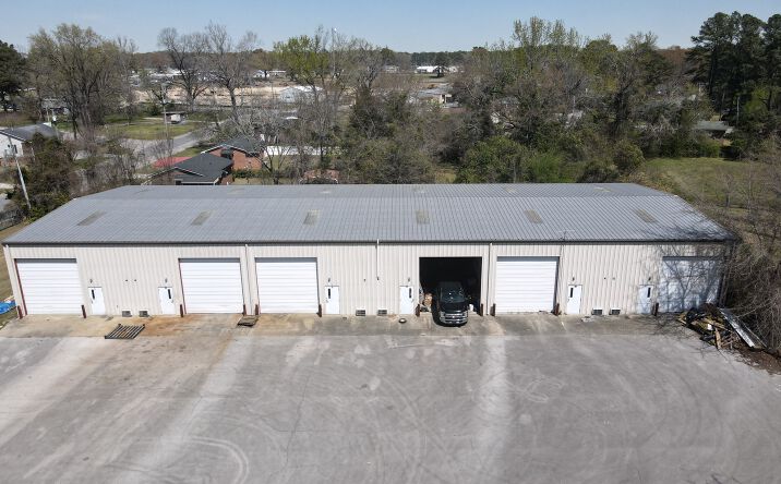 Pictures of Industrial property located at 541 Havens St, Washington, NC 27889 for lease - image #1