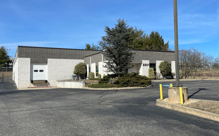 Pictures of Industrial property located at 2201 Wallace Blvd, Cinnaminson, NJ 08077 for sales - image #1