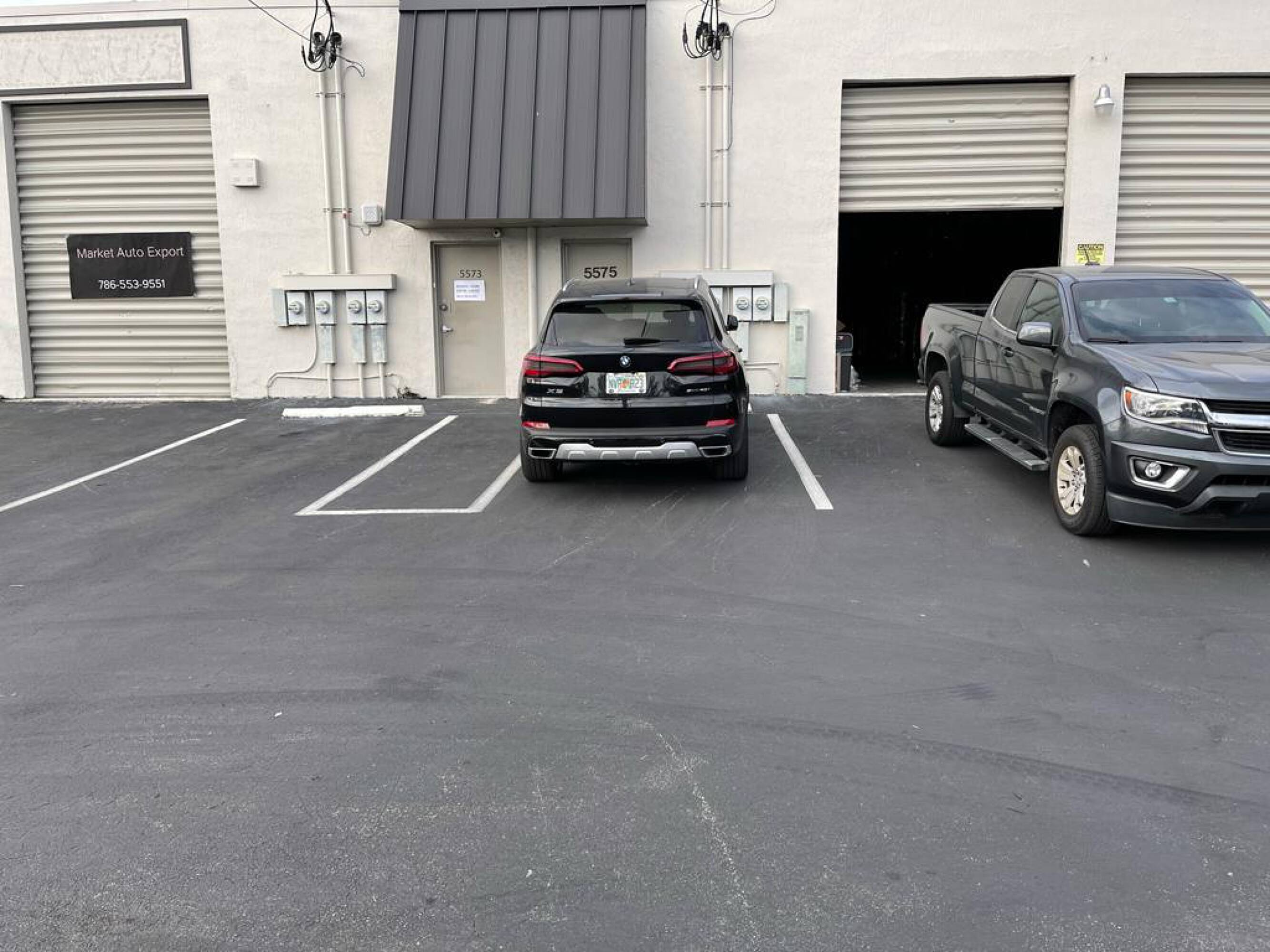 2586639