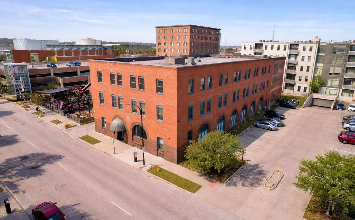 Pictures of Office property located at 108 E 3rd St, Des Moines, IA 50309 for lease - image #1