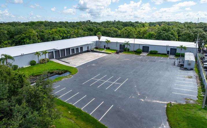 Pictures of Industrial property located at 841 Drive Buick Ave, Orlando, FL 32808 for lease - image #1