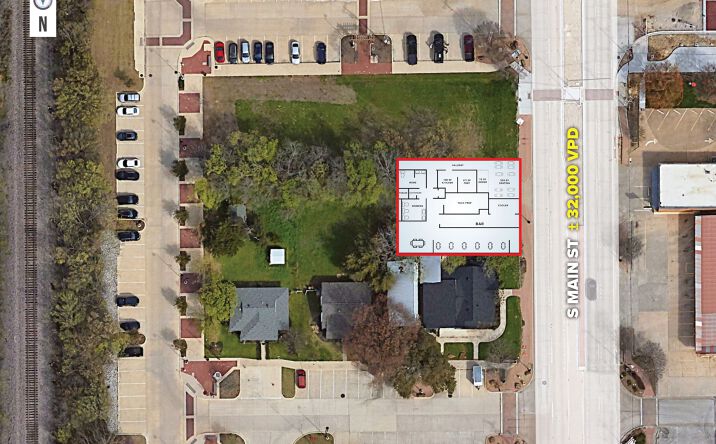 Pictures of Retail property located at 228 S Main St, Keller, TX 76248 for lease - image #1