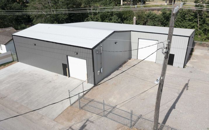 Pictures of Industrial property located at 1919 S Santa Fe Ave, Oklahoma City, OK 73109 for lease - image #1