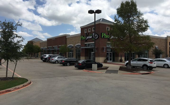 Pictures of Retail property located at 2805 Grapevine Mills Cir E, Grapevine, TX 76051 for lease - image #1
