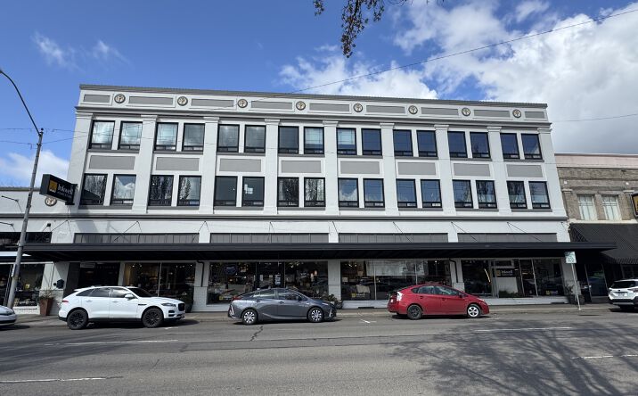 Pictures of Office property located at 230 SW 3rd St, Corvallis, OR 97333 for lease - image #1