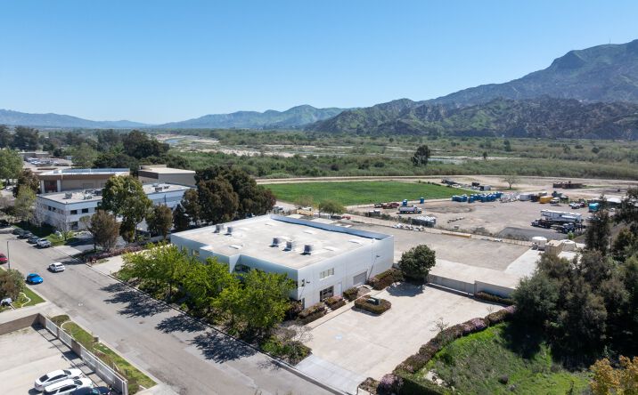 Pictures of Office, Industrial property located at 1780 Lemonwood Dr, Santa Paula, CA 93060 for lease - image #1