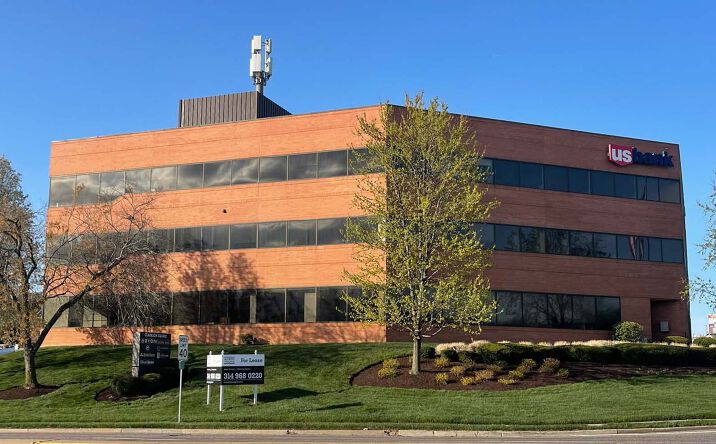 Pictures of Office property located at 1795 Clarkson Rd, Chesterfield, MO 63017 for lease - image #1