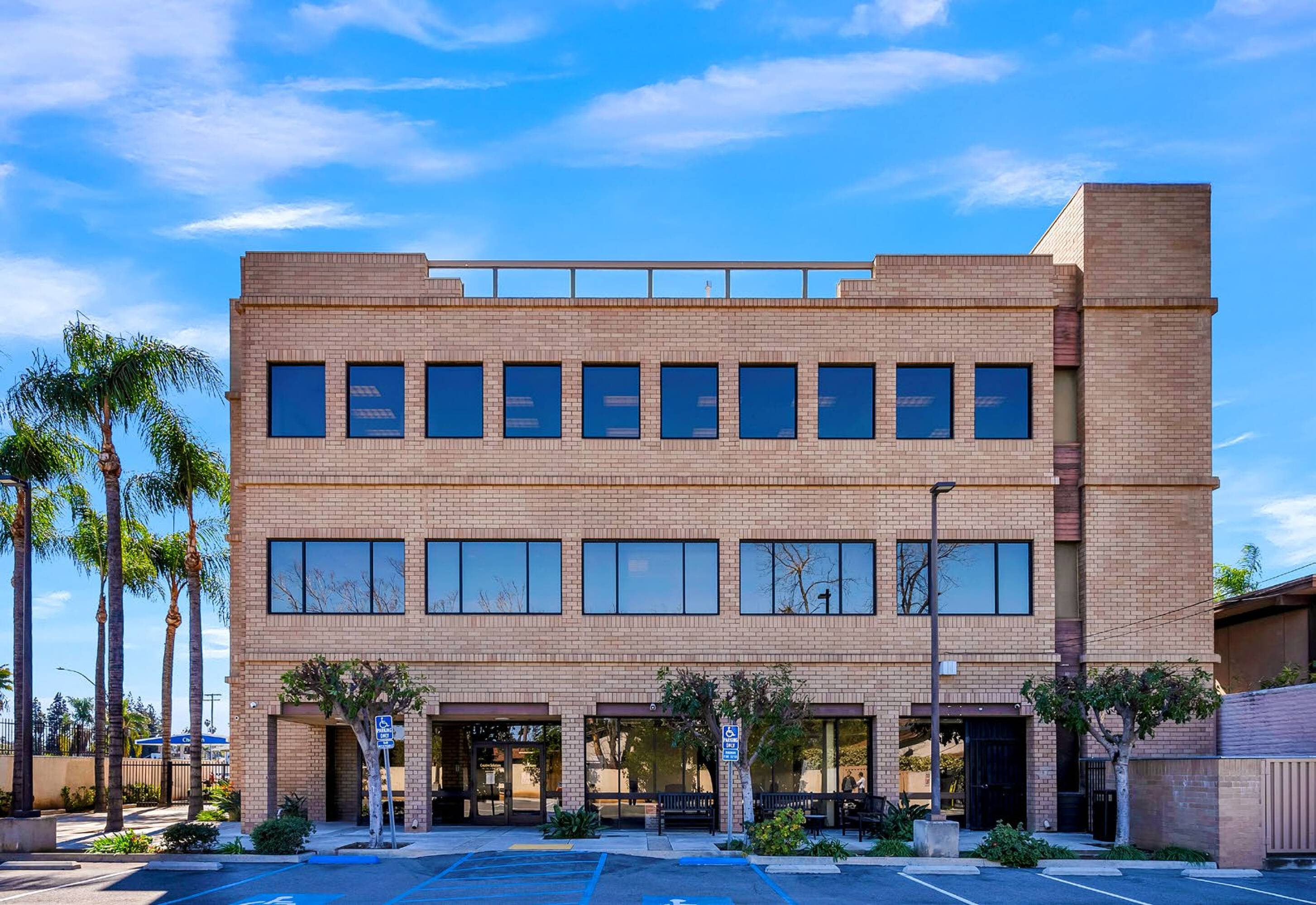 3333 14th St, Riverside, CA 92501 | Crexi.com