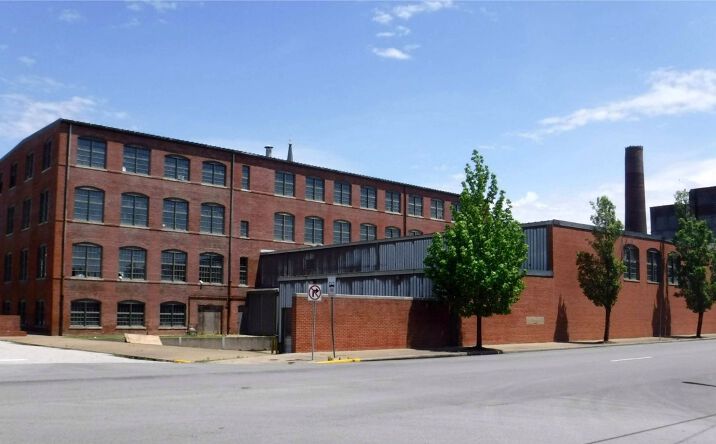 Pictures of Office, Industrial property located at 420 NW 5th St, Evansville, IN 47708 for lease - image #1