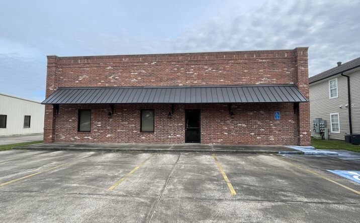 Pictures of Office property located at 3417 Patrick St, Lake Charles, LA 70605 for lease - image #1