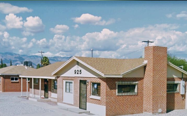 Pictures of Office property located at 921 S Craycroft Rd, Tucson, AZ 85711 for lease - image #1